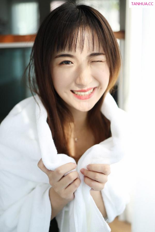 龚天艺 艺儿拿铁 [XIUREN]高清写真图 2019.12.30 艺儿拿铁第26张图片